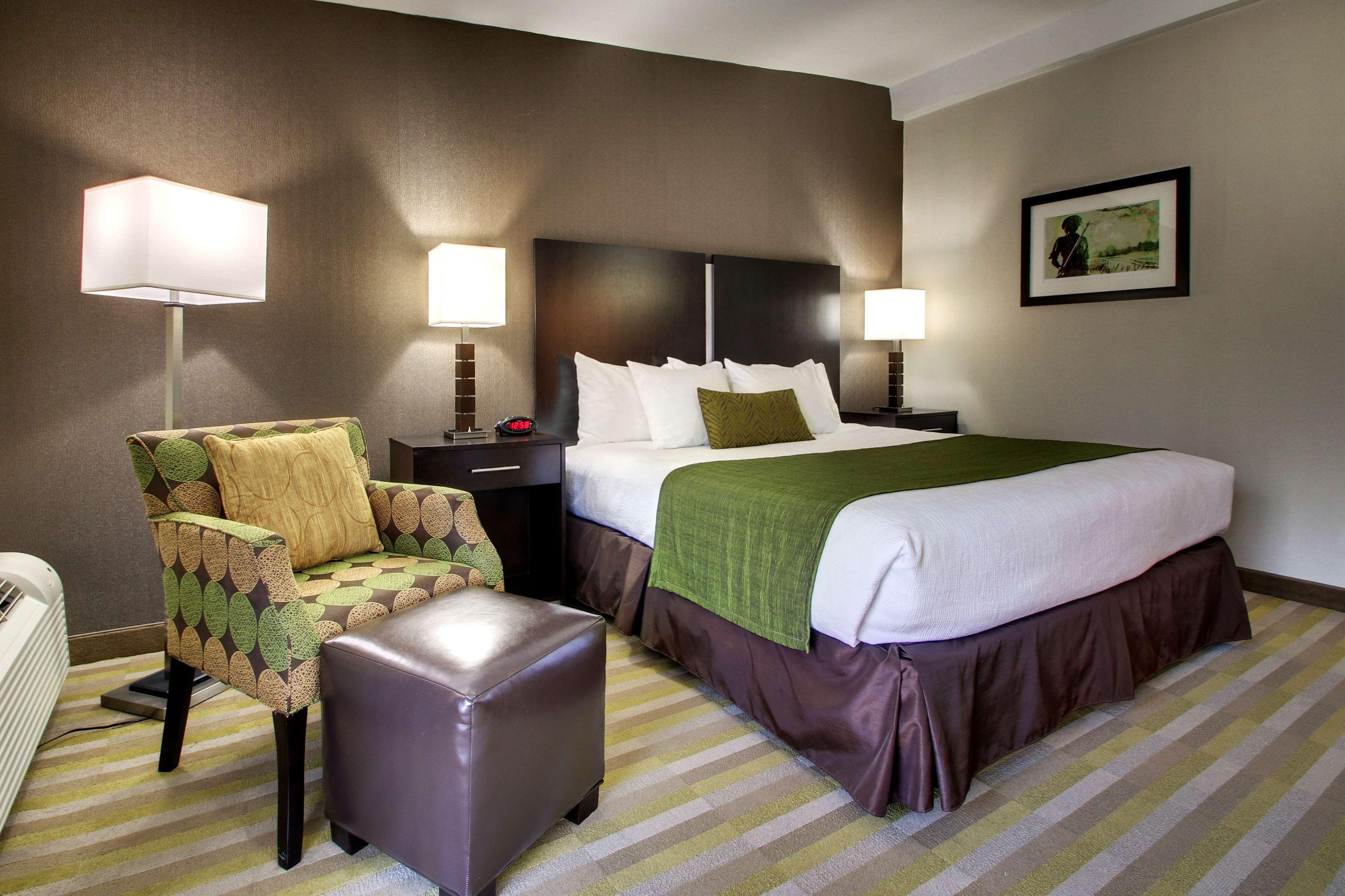 Historic Concord Suites Ngoại thất bức ảnh